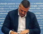 Ministar Mijatović povukao zakone kojima se povećava proračun za MSP